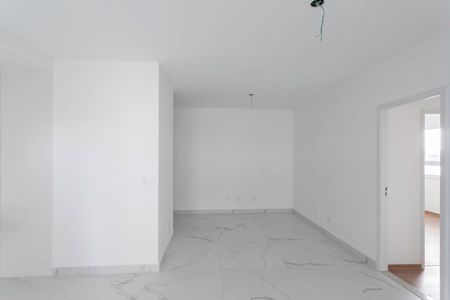 Apartamento para alugar com 81m², 3 quartos e 2 vagas Apartamento para alugar com 81m², 3 quartos e 2 vagasSala/Cozinha