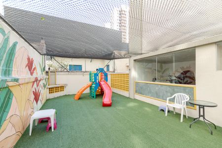 Apartamento à venda com 75m², 2 quartos e 1 vagaPlayground