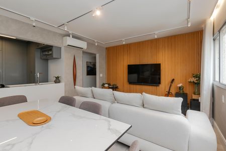 Apartamento à venda com 75m², 2 quartos e 1 vagaSala