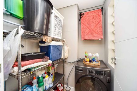 Apartamento à venda com 78m², 3 quartos e 1 vagaÁrea de Serviço