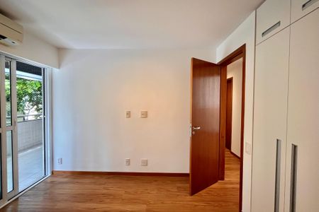 Apartamento para alugar com 115m², 3 quartos e 2 vagasQuarto 1