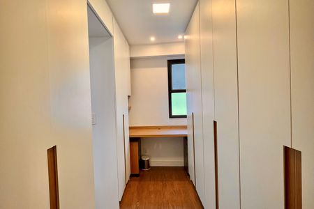 Apartamento para alugar com 115m², 3 quartos e 2 vagasQuarto de Serviço