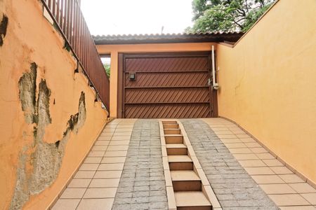 Casa para alugar com 300m², 3 quartos e 5 vagas