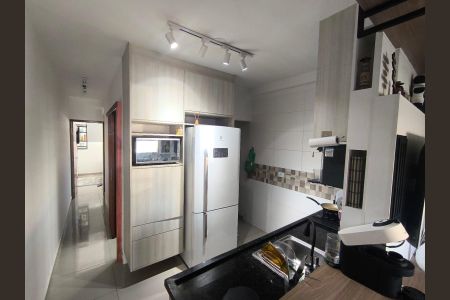 Cozinha de apartamento à venda com 2 quartos, 40m² em Vila Canero, São Paulo