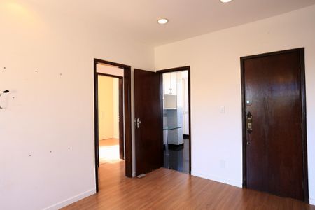 Apartamento à venda com 130m², 3 quartos e 2 vagasSala