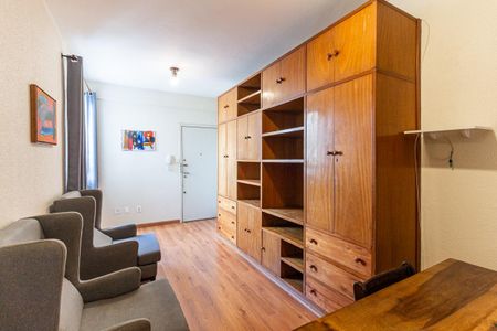 Sala de apartamento à venda com 2 quartos, 63m² em Higienópolis, São Paulo