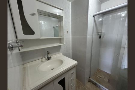 Apartamento para alugar com 62m², 2 quartos e sem vagaBanheiro da Suíte