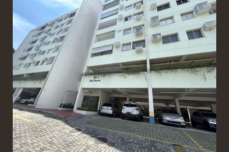 Apartamento para alugar com 62m², 2 quartos e sem vagaFachada do bloco