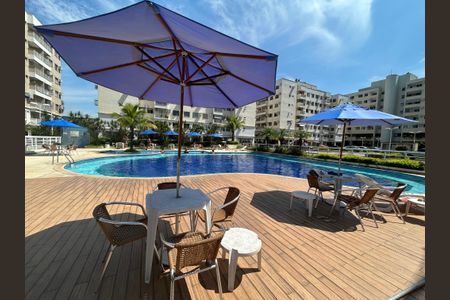 Apartamento para alugar com 62m², 2 quartos e sem vagaÁrea comum - Piscina