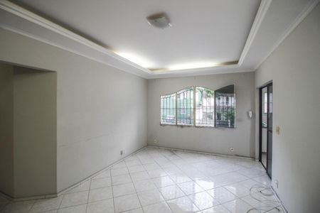 Apartamento para alugar com 110m², 2 quartos e 1 vaga Apartamento para alugar com 110m², 2 quartos e 1 vagaSala