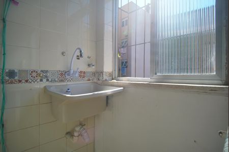 Cozinha e Área de Serviço de apartamento para alugar com 1 quarto, 42m² em Jardim Floresta, Porto Alegre