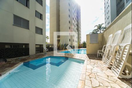 Apartamento à venda com 90m², 3 quartos e 2 vagasÁrea comum - Piscina