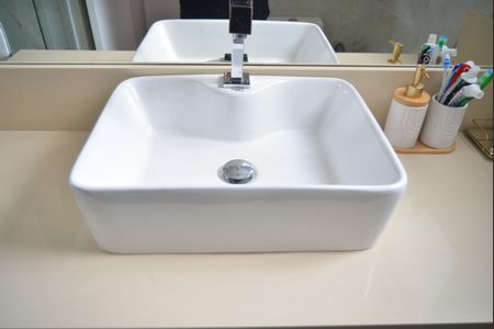 Apartamento à venda com 90m², 3 quartos e 2 vagasBanheiro da Suíte