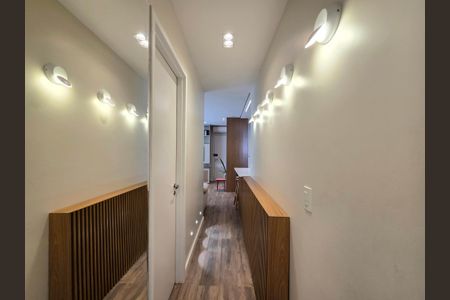 Apartamento à venda com 74m², 2 quartos e 1 vagaCorredor