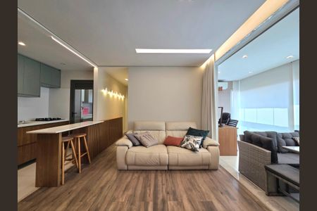 Apartamento à venda com 74m², 2 quartos e 1 vagaSala