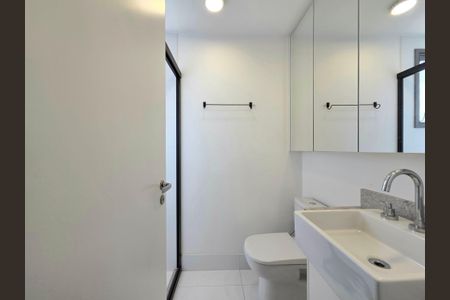 Apartamento à venda com 74m², 2 quartos e 1 vagaBanheiro da Suíte 2