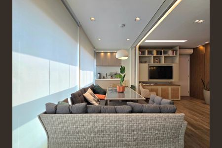 Apartamento à venda com 74m², 2 quartos e 1 vagaVaranda