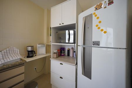 Apartamento para alugar com 80m², 2 quartos e 1 vagaCozinha