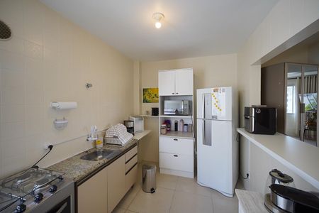 Apartamento para alugar com 80m², 2 quartos e 1 vagaCozinha
