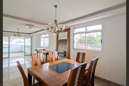 Apartamento para alugar com 4 quartos, 230m² em Palmares, Belo Horizonte