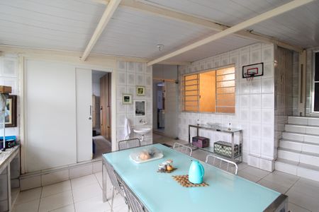 Casa para alugar com 160m², 4 quartos e 1 vaga Casa para alugar com 160m², 4 quartos e 1 vagaCozinha