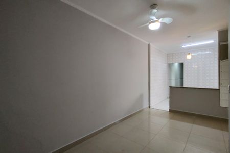 Sala de casa para alugar com 2 quartos, 90m² em Vila Caiçara, Praia Grande