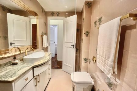 Apartamento para alugar com 150m², 3 quartos e 1 vagaBanheiro social 