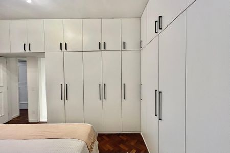 Apartamento para alugar com 150m², 3 quartos e 1 vagaSuite 