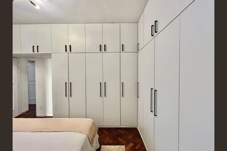 Apartamento para alugar com 150m², 3 quartos e 1 vagaSuite 