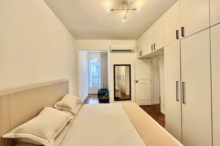 Apartamento para alugar com 150m², 3 quartos e 1 vagaSuite 