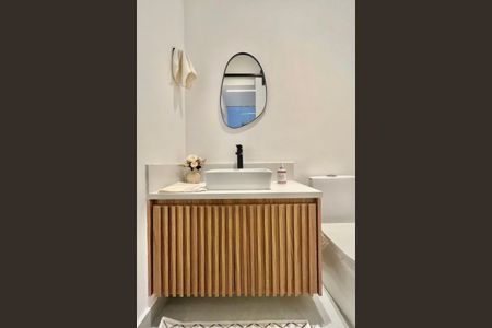 Apartamento para alugar com 150m², 3 quartos e 1 vagaLavabo 