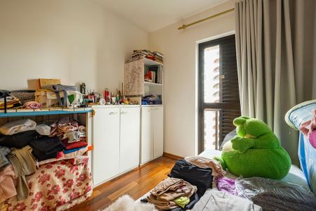 Apartamento à venda com 70m², 2 quartos e 2 vagasQuarto 2