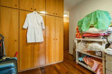 Apartamento à venda com 70m², 2 quartos e 2 vagasSuíte
