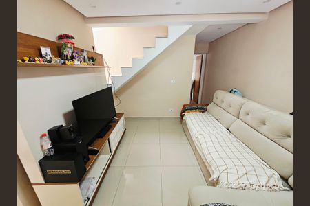 Sala de casa à venda com 4 quartos, 116m² em Parque Edu Chaves, São Paulo