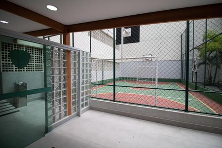 Apartamento para alugar com 130m², 4 quartos e 3 vagas