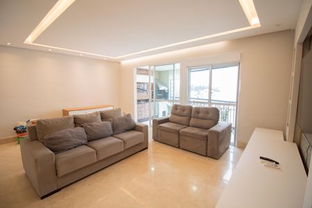 Apartamento para alugar com 130m², 4 quartos e 3 vagas