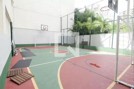 Apartamento para alugar com 130m², 4 quartos e 3 vagas