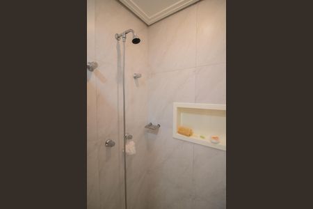 Apartamento para alugar com 130m², 4 quartos e 3 vagas