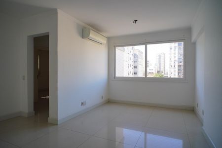 Sala de apartamento à venda com 2 quartos, 68m² em Centro Histórico, Porto Alegre