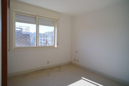 Quarto 2 de apartamento à venda com 2 quartos, 68m² em Centro Histórico, Porto Alegre