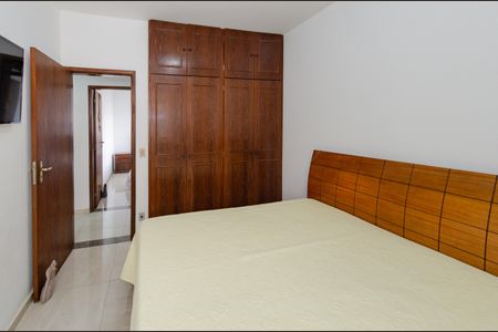 Apartamento à venda com 89m², 3 quartos e 1 vagaQuarto 2