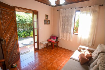 Casa de condomínio para alugar com 65m², 2 quartos e sem vaga Casa de condomínio para alugar com 65m², 2 quartos e sem vagaSala