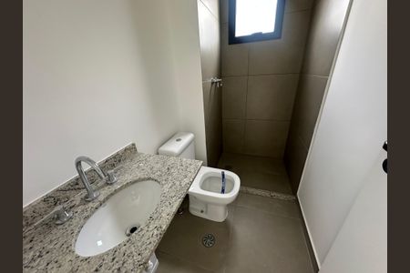 Apartamento à venda com 64m², 2 quartos e 1 vaga Apartamento à venda com 64m², 2 quartos e 1 vagaBanheiro