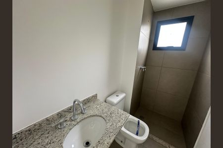 Apartamento à venda com 64m², 2 quartos e 1 vaga Apartamento à venda com 64m², 2 quartos e 1 vagaBanheiro