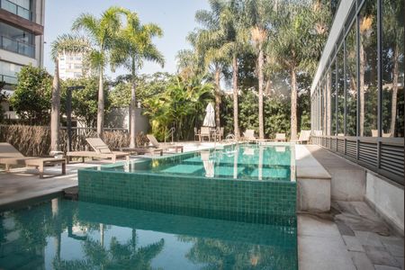 Apartamento para alugar com 72m², 1 quarto e 2 vagasÁrea comum - Piscina