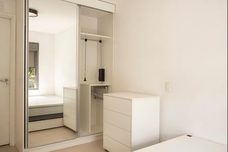 Apartamento para alugar com 72m², 1 quarto e 2 vagasSuíte