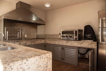 Apartamento para alugar com 72m², 1 quarto e 2 vagasÁrea comum - Churrasqueira