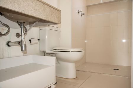 Apartamento para alugar com 72m², 1 quarto e 2 vagasBanheiro