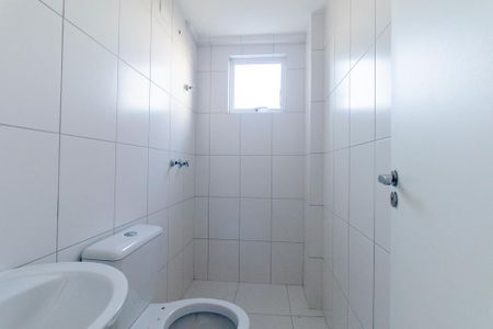 Banheiro Social de apartamento para alugar com 1 quarto, 46m² em Portão, Curitiba
