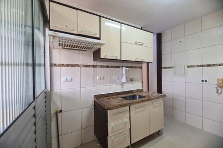 Apartamento à venda com 56m², 2 quartos e 1 vagaCozinha
